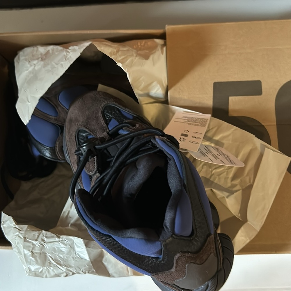 Yeezy Authentic Boot/Sneakers NWT - Picture 4 of 5
